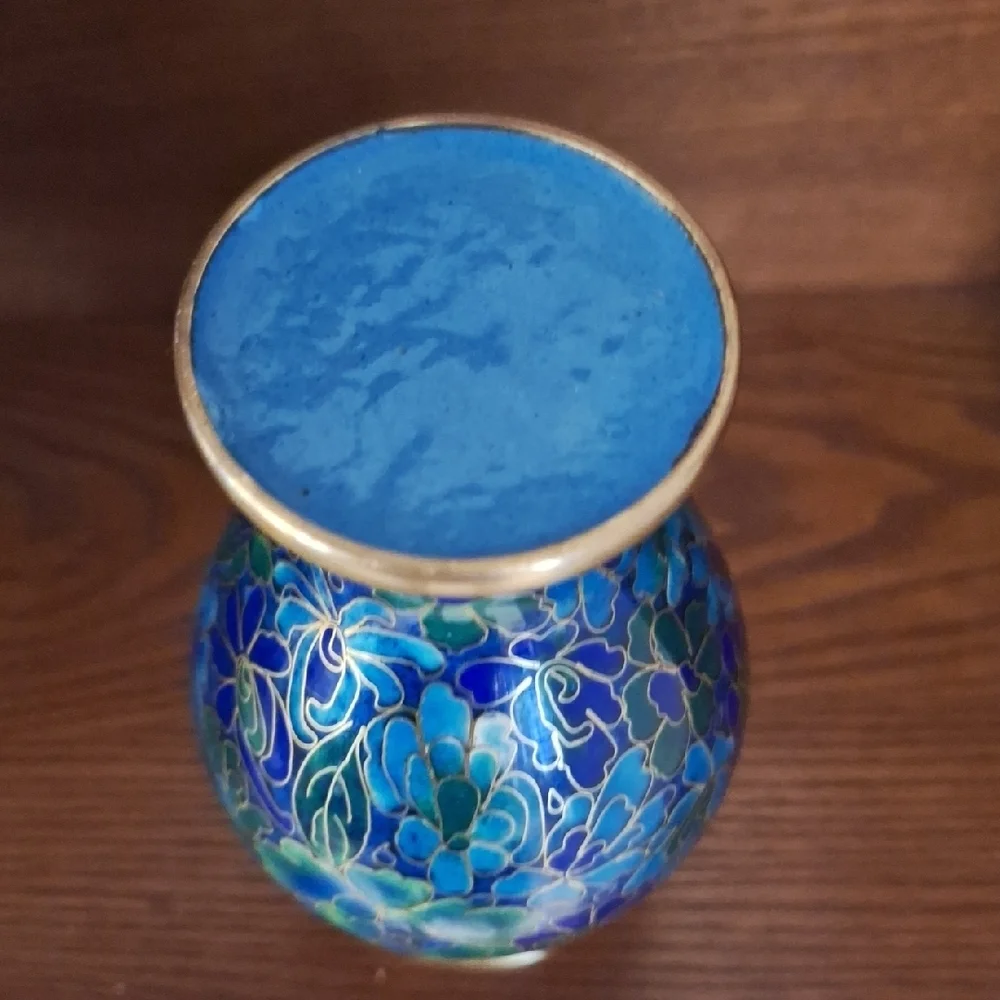 Vintage Cloisonne Elegant Blue and Gold Floral Vase